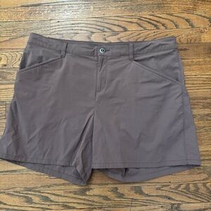 Patagonia Dusky Brown Quandary 5” Hiking Shorts 12 EUC